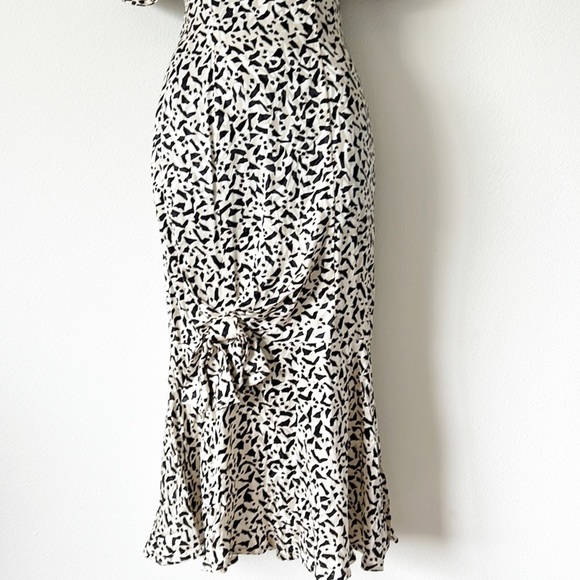 Vintage 100% Silk Floral MIDI Dress - Picture 15 of 16